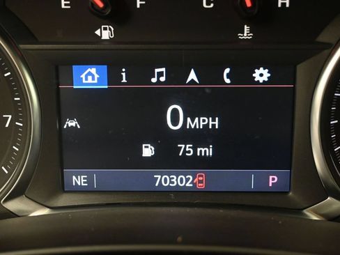 Used 2023 GMC Terrain SLT AWD/4WD image 9