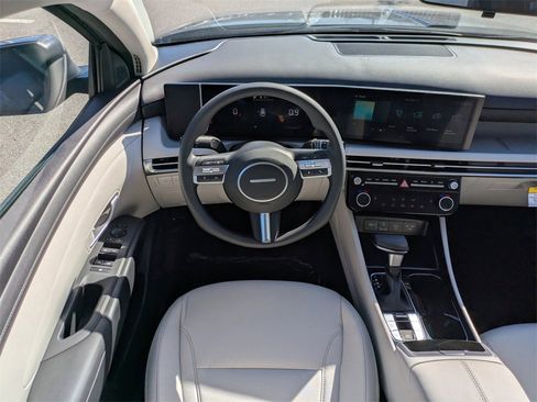 New 2026 Hyundai Tucson SEL image 17