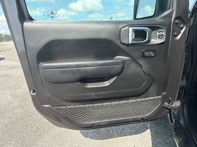 Used 2025 Jeep Wrangler Unlimited Sport AWD/4WD image 10
