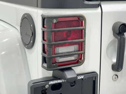 Used 2014 Jeep Wrangler Unlimited Sport image 30