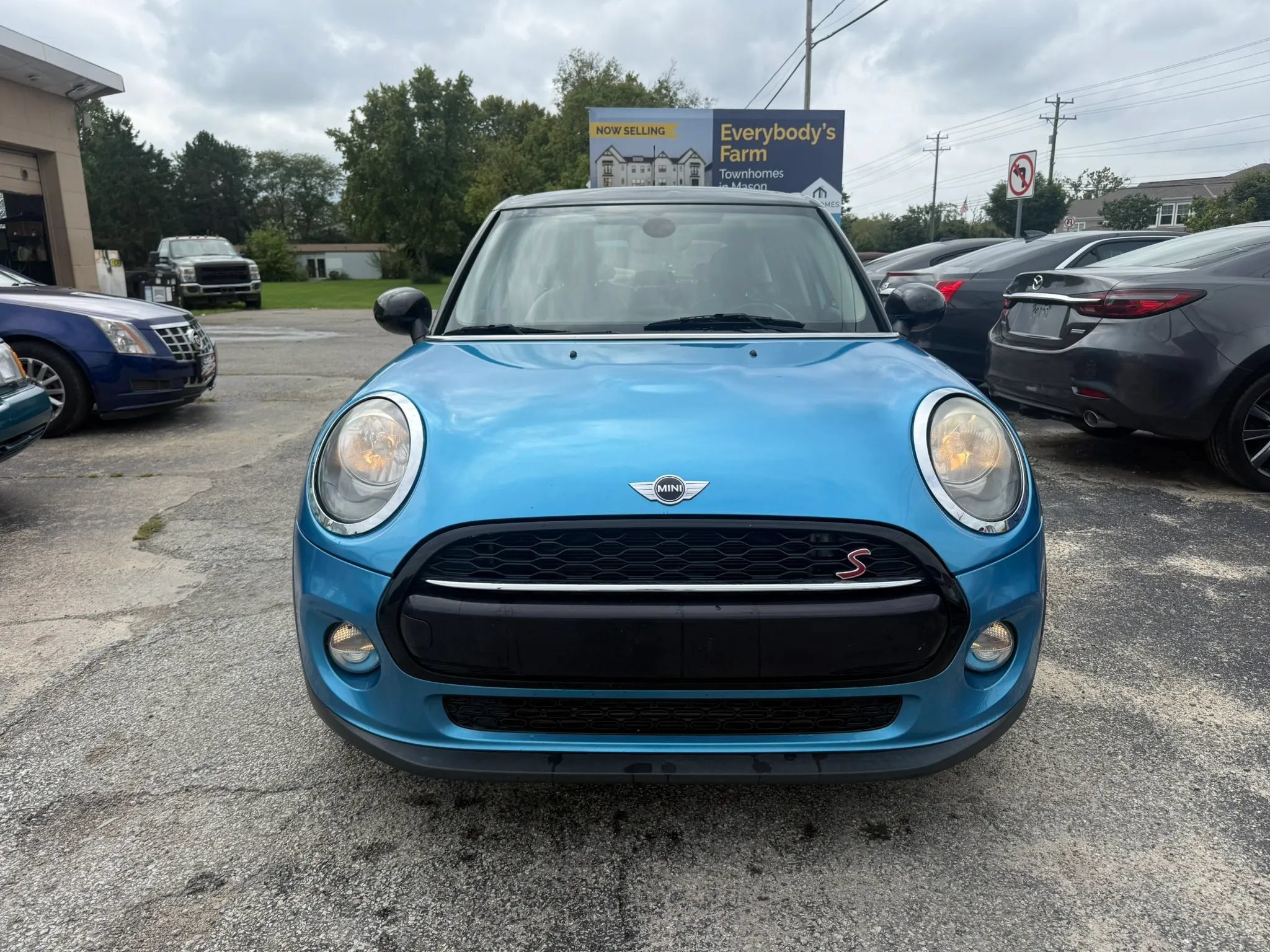Used 2016 MINI Cooper 4-Door Hardtop FWD image 3