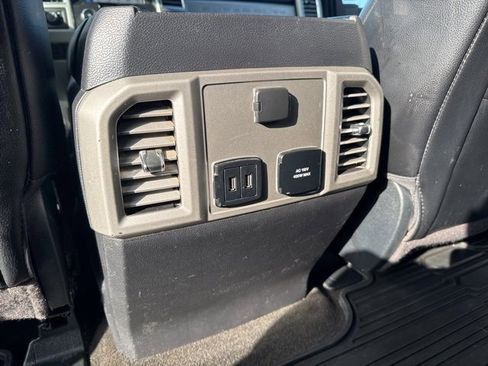 Used 2017 Ford F250 Lariat w/ Lariat Ultimate Package image 27