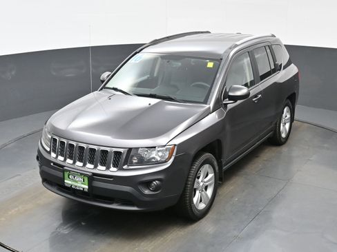 Used 2016 Jeep Compass Sport w/ Power Value Group image 30