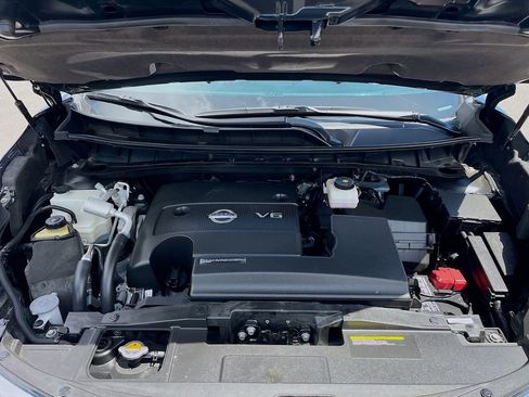 Used 2024 Nissan Murano SL FWD image 32