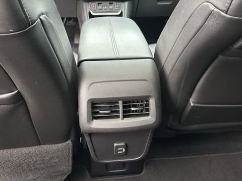 Used 2020 GMC Terrain SLT w/ Preferred Package image 21