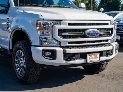 Used 2022 Ford F350 Lariat w/ Lariat Ultimate Package image 7
