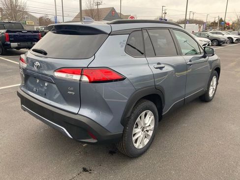 Used 2022 Toyota Corolla Cross LE w/ Moonroof Package image 8