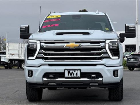 New 2026 Chevrolet Silverado 3500 High Country image 9