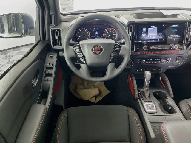 New 2027 Nissan Frontier PRO-4X w/ Pro Convenience Package AWD/4WD image 16