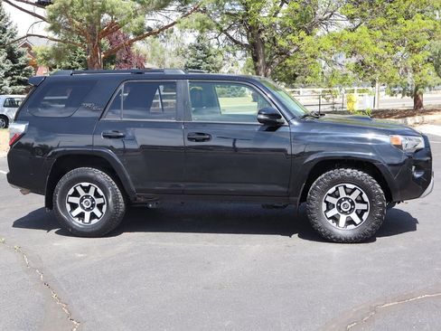 Used 2022 Toyota 4Runner TRD Off-Road Premium w/ Moonroof Package image 3