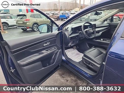 Certified 2025 Nissan Murano SV image 10