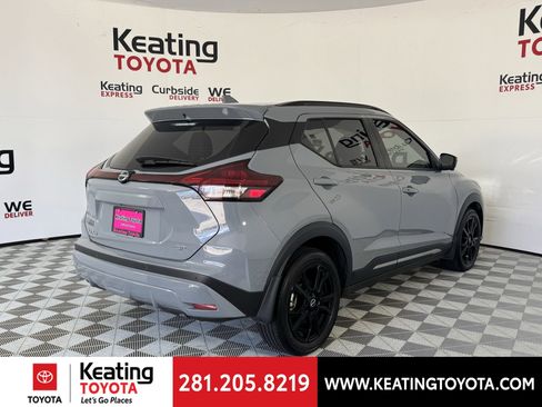 Used 2024 Nissan Kicks SR w/ SR Premium Package image 5