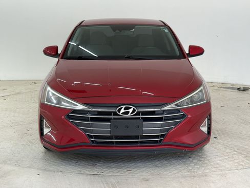 Used 2020 Hyundai Elantra SE w/ Winter Weather Package FWD image 6