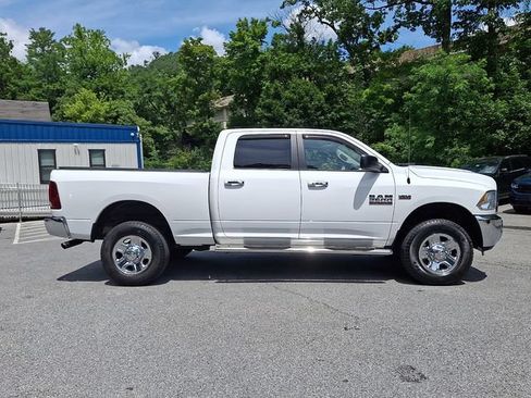 Used 2016 RAM 2500 SLT AWD/4WD image 13