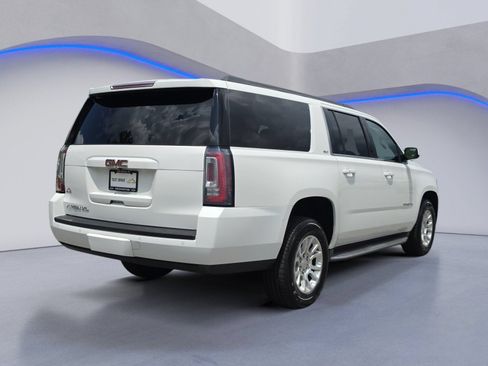 Used 2016 GMC Yukon XL SLT RWD image 10