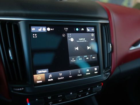 Used 2022 Maserati Levante Modena image 23