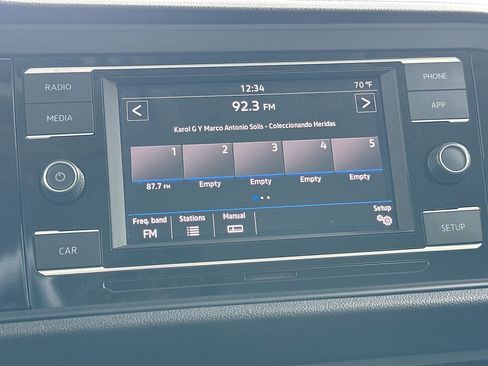 Used 2019 Volkswagen Jetta SE FWD image 14