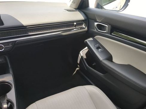 Certified 2024 Honda Civic Touring image 15