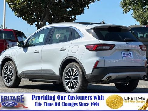 New 2025 Ford Escape SE w/ Class II Trailer Tow Package image 6