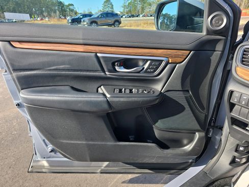 Used 2020 Honda CR-V Touring image 28