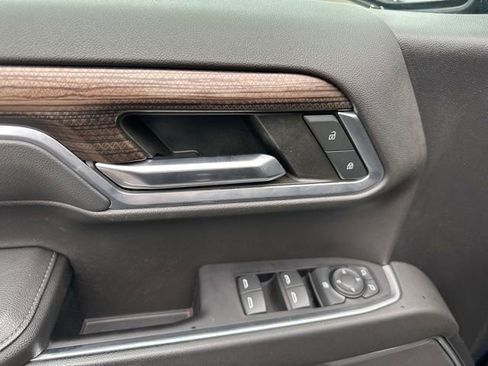 Used 2022 Chevrolet Silverado 1500 RST image 15