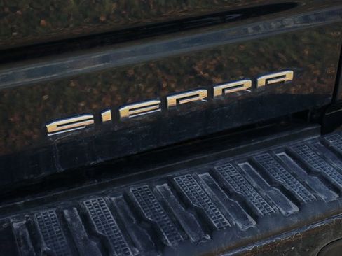 Used 2019 GMC Sierra 1500 Denali w/ Denali Ultimate Package image 7