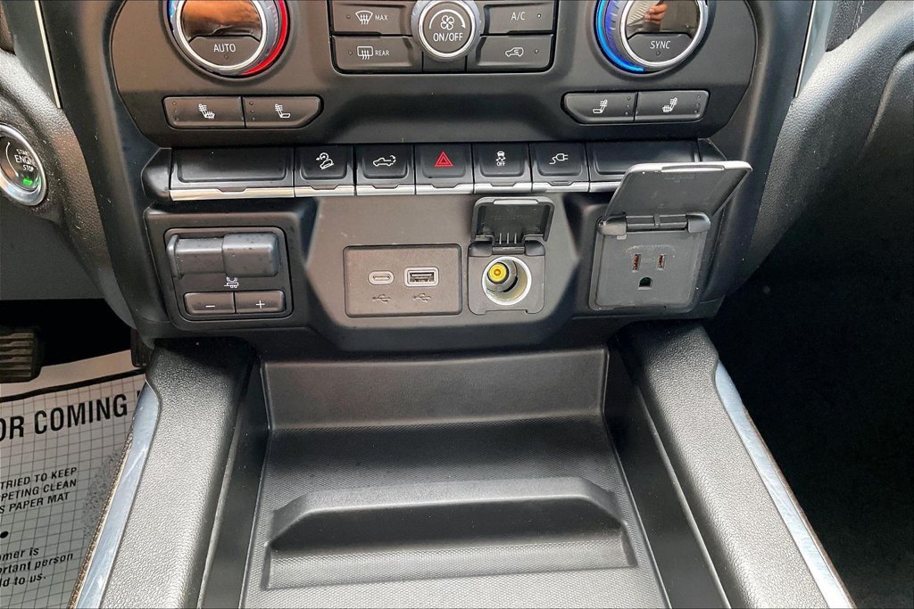Used 2022 Chevrolet Silverado 1500 LT Trail Boss w/ Convenience Package II AWD/4WD image 19
