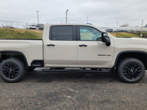 New 2026 Chevrolet Silverado 2500 Custom w/ Custom Convenience Package image 13