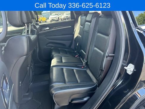 Used 2020 Jeep Grand Cherokee Overland AWD/4WD image 12