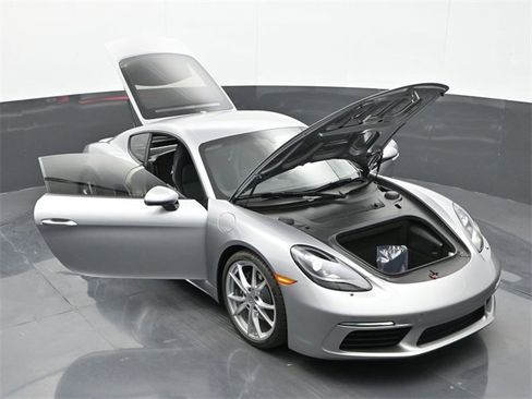 New 2025 Porsche 718 Cayman image 29