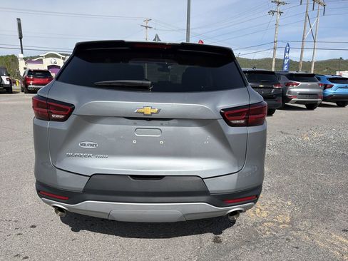 Used 2025 Chevrolet Blazer LT AWD/4WD image 7