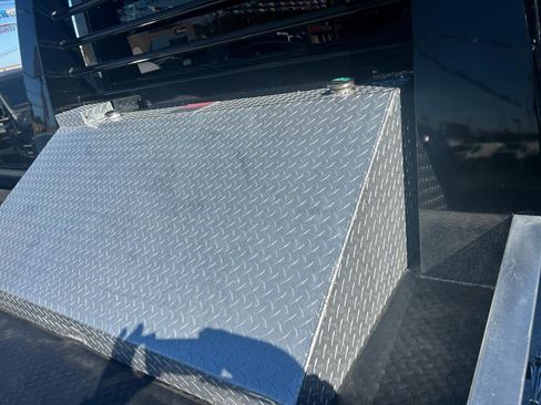 Used 2007 GMC TopKick C4500 2WD Crew Cab image 14