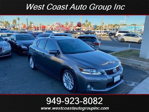 Used 2013 Lexus CT 200h image 2