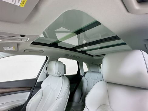 Used 2021 Audi Q5 2.0T Premium Plus w/ Premium Plus Package image 23