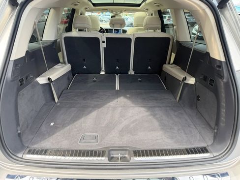 Used 2020 Mercedes-Benz GLS 450 4MATIC image 22