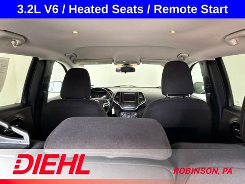 Used 2020 Jeep Cherokee Latitude AWD/4WD image 9
