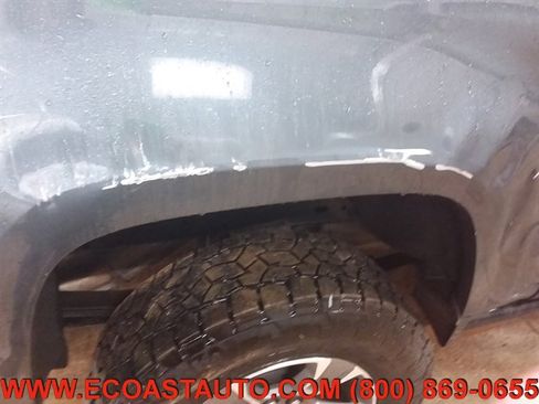 Used 2017 Chevrolet Colorado Z71 image 17