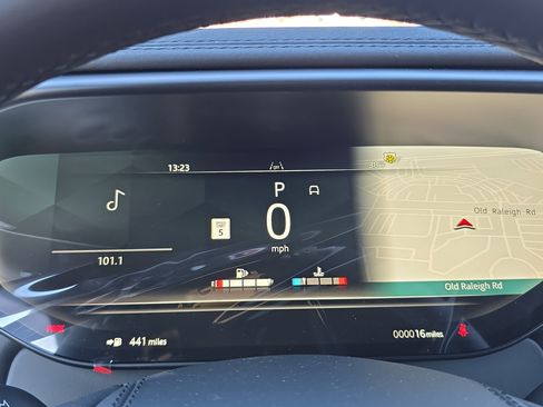 New 2026 Land Rover Range Rover Sport Dynamic SE image 19