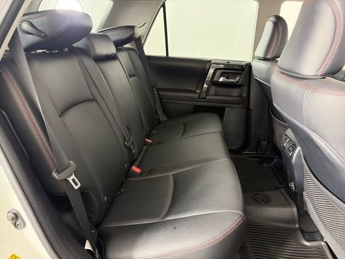Used 2021 Toyota 4Runner TRD Off-Road Premium w/ Moonroof Package AWD/4WD image 30