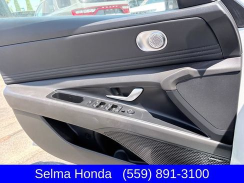 Used 2024 Hyundai Elantra Limited FWD image 13