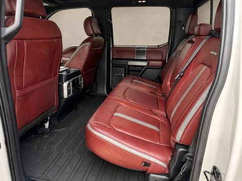 Used 2019 Ford F150 Platinum w/ Equipment Group 701A Luxury AWD/4WD image 11