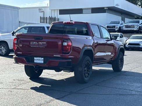 New 2026 GMC Canyon Elevation w/ Convenience Package image 3