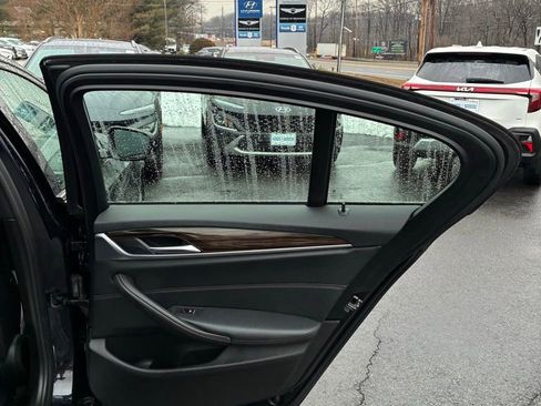 Used 2019 BMW 530i xDrive w/ M Sport Package image 47