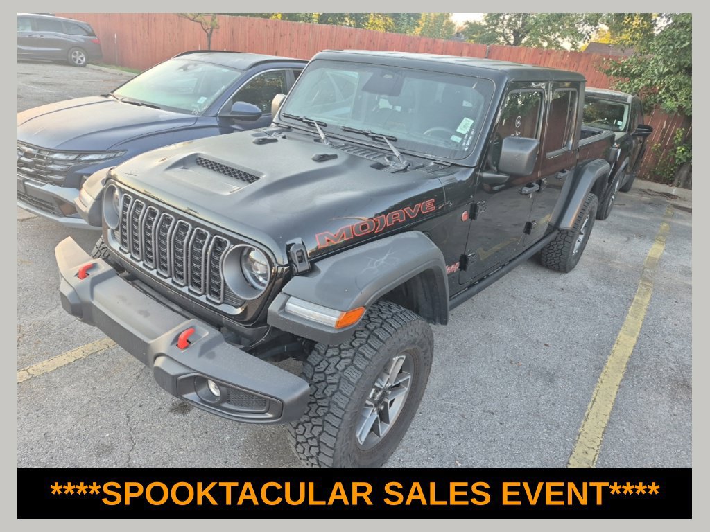 Used 2026 Jeep Gladiator Mojave AWD/4WD image 1
