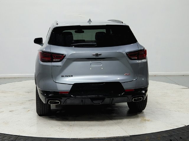 Used 2025 Chevrolet Blazer RS FWD image 7