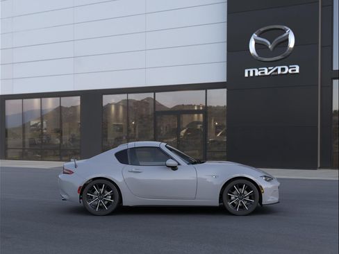 New 2026 MAZDA MX-5 Miata RF Grand Touring image 5