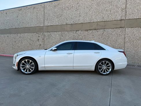 Used 2017 Cadillac CT6 Premium Luxury image 3