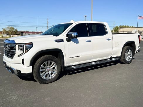 Used 2025 GMC Sierra 1500 Denali image 10