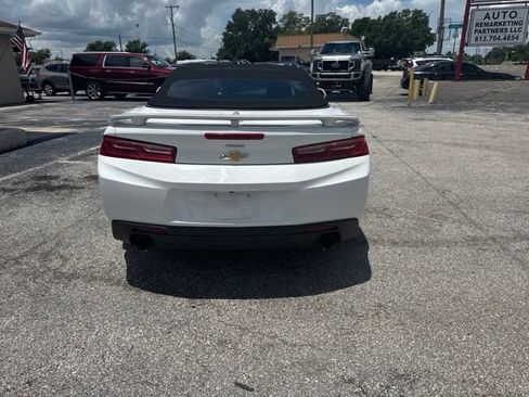 Used 2017 Chevrolet Camaro LT RWD image 6