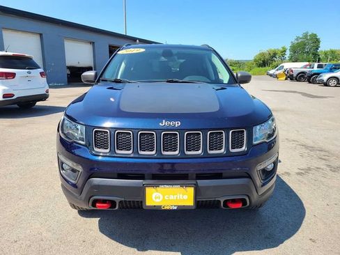 Used 2019 Jeep Compass Trailhawk AWD/4WD image 3
